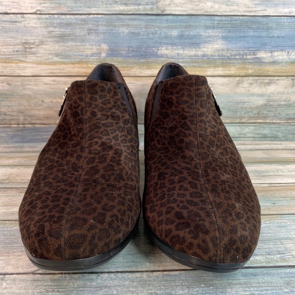 Munro Womens Brown Leopard Print Fabric Zip Up Booties - Picture 3 of 14